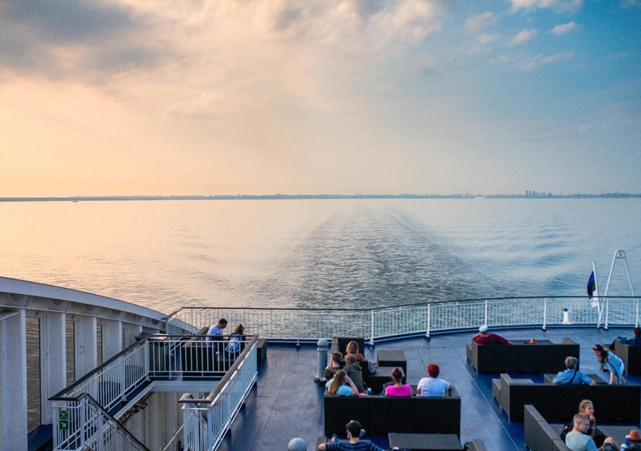 Viking Line Ferry Viking Xprs - One-Way Journey From Helsinki To Tallinn Exterior foto